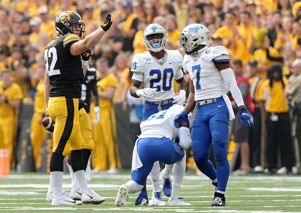 Iowa Hawkeyes tight end Shaun Beyer (42) signals first down after catching a pass during the second quarter of their game at Kinnick Stadium in Iowa City on Saturday, Sep 28, 2019. (Stephen Mally/hawkeyesports.com)