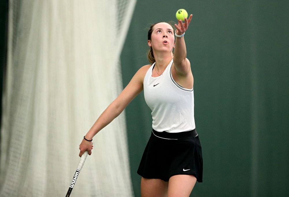 Iowa’s Samantha Mannix during her singles match at the Hawkeye Tennis and Recreation Complex in Iowa City on Sunday, February 16, 2020. (Stephen Mally/hawkeyesports.com)