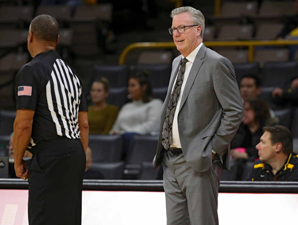 Mbb Iowa Vs Lindsey Wilson College University Of Iowa Athletics