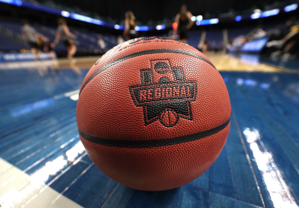The Iowa Hawkeyes during media and practice as they prepare for their Sweet 16 matchup against NC State Friday, March 29, 2019 at the Greensboro Coliseum in Greensboro, NC.(Brian Ray/hawkeyesports.com)