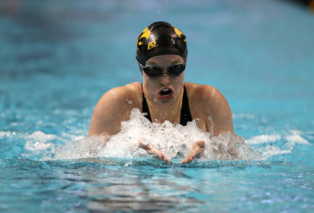 Iowa's Kelsey Drake swims the 200-yard IM against the Iowa State Cyclones in the Iowa Corn Cy-Hawk Series Friday, December 7, 2018 at at the Campus Recreation and Wellness Center. (Brian Ray/hawkeyesports.com)