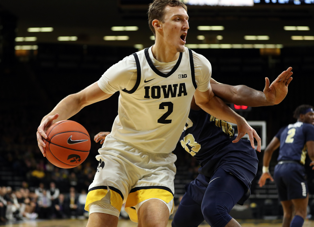 Iowa Hawkeyes forward Jack Nunge (2) against Oral Roberts Friday, November 15, 2019 at Carver-Hawkeye Arena. (Brian Ray/hawkeyesports.com)