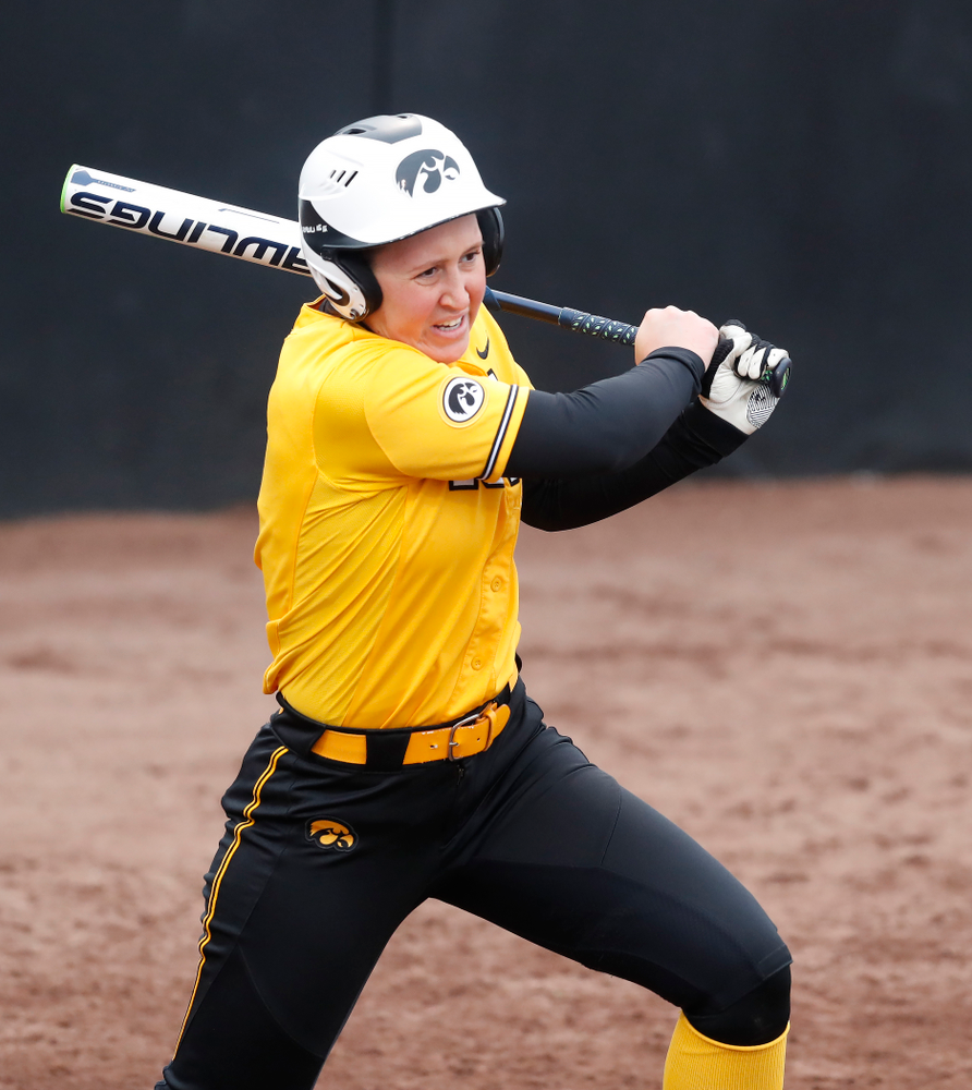 Iowa Hawkeyes starting pitcher/relief pitcher Mallory Kilian (11) against UW Green Bay Tuesday, March 27, 2018 at Bob Pearl Field. (Brian Ray/hawkeyesports.com)