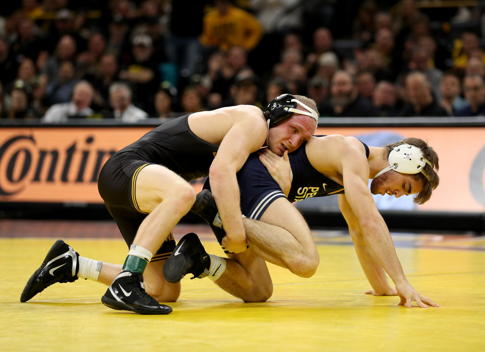 Iowa’s Kaleb Young wrestles Penn State’s Bo Pipher at 157 pounds Friday, January 31, 2020 at Carver-Hawkeye Arena. Young defeated Pipher 6-1. (Brian Ray/hawkeyesports.com)