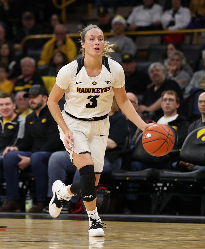 Iowa Hawkeyes guard Makenzie Meyer (3) against the Nebraska Cornhuskers Thursday, January 3, 2019 at Carver-Hawkeye Arena. (Brian Ray/hawkeyesports.com)