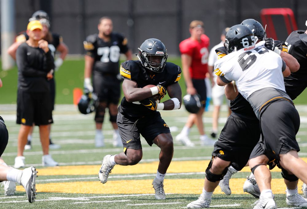 Iowa Hawkeyes running back Henry Geil (30) during fall camp practice No. 9 Friday, August 10, 2018 at the Kenyon Practice Facility. (Brian Ray/hawkeyesports.com)