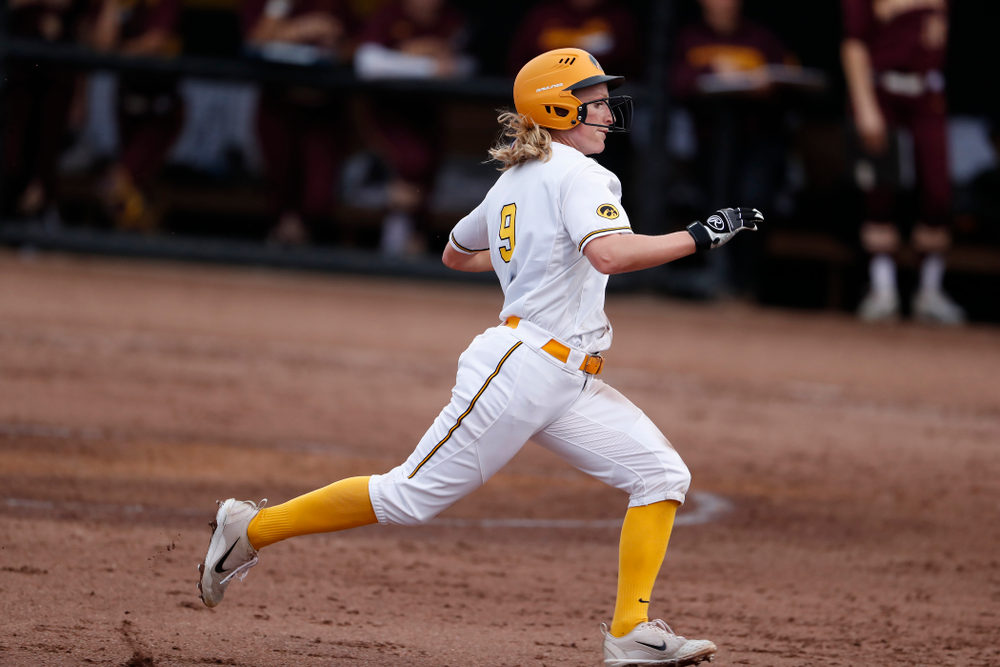 Iowa Hawkeyes infielder Sarah Kurtz (9) against the Minnesota Golden Gophers Thursday, April 12, 2018 at Bob Pearl Field. (Brian Ray/hawkeyesports.com)