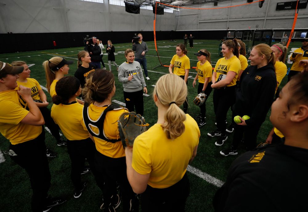 The Iowa Hawkeye practice Thursday, February 1, 2018 at the Hawkeye Tennis and Recreation Complex. (Brian Ray/hawkeyesports.com)