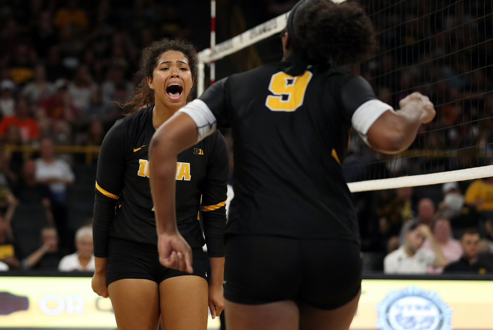 Iowa Hawkeyes setter Brie Orr (7) against the Iowa State Cyclones Saturday, September 21, 2019 at Carver-Hawkeye Arena. (Brian Ray/hawkeyesports.com)