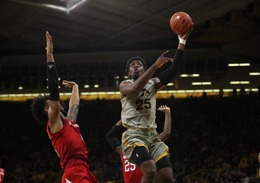 Iowa Hawkeyes forward Tyler Cook (25) against the Nebraska Cornhuskers Sunday, January 6, 2019 at Carver-Hawkeye Arena. (Brian Ray/hawkeyesports.com)