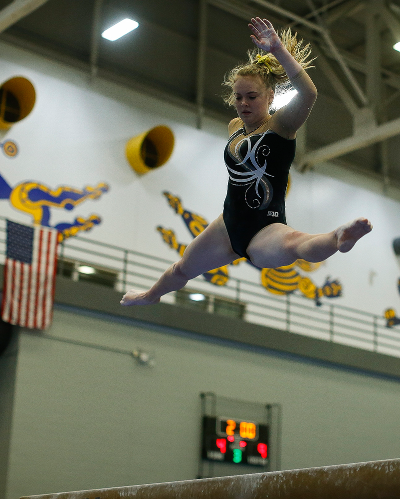 Charlotte Sullivan competes on the balance beam during the Black and Gold Intrasquad meet at the Field House on 12/2/17. (Tork Mason/hawkeyesports.com)