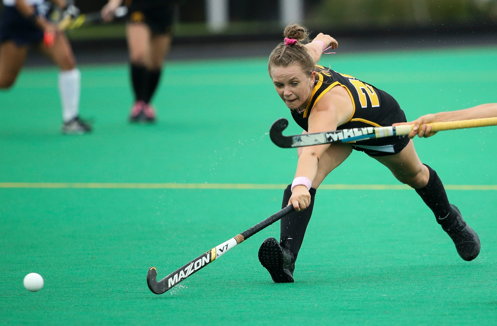 Iowa Hawkeyes forward Madeleine Murphy (26) defends during a game against Michigan at Grant Field on October 5, 2018. (Tork Mason/hawkeyesports.com)