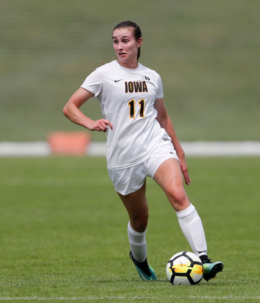 Iowa Hawkeyes Sydney Blitchok (11) against the Creighton Bluejays Sunday, August 19, 2018 at the Iowa Soccer Complex. (Brian Ray/hawkeyesports.com)