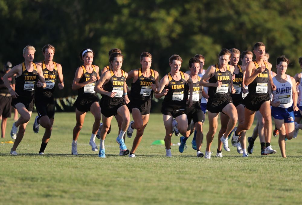 The Iowa Hawkeyes start the 2019 Hawkeye Invitational Friday, September 6, 2019 at the Ashton Cross Country Course. (Brian Ray/hawkeyesports.com)