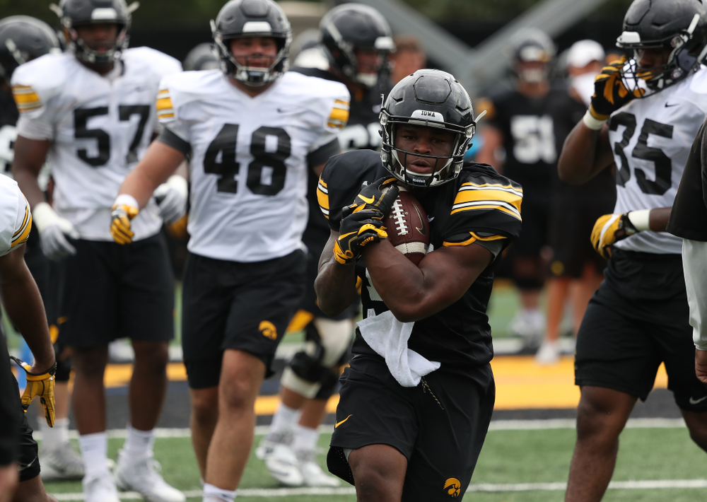 Iowa Hawkeyes running back Mekhi Sargent (10) during practice No. 4 of Fall Camp Monday, August 6, 2018 at the Hansen Football Performance Center. (Brian Ray/hawkeyesports.com)